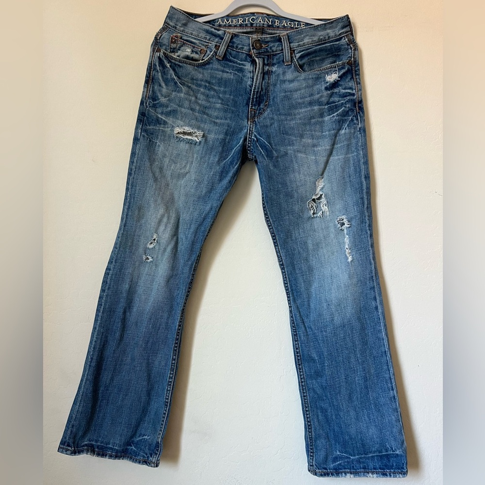 American Eagle Men's Size 30X30 Original Boot Cut Blue Jeans Distressed Denim